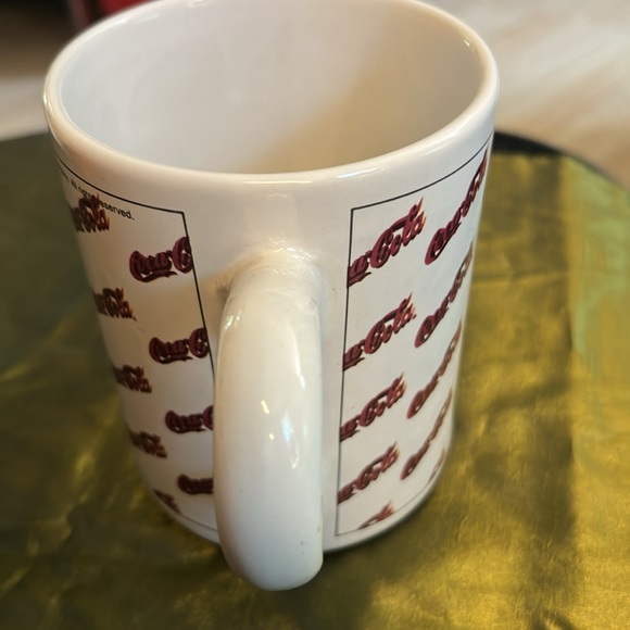 Vintage Coca Cola 1997 Collectible Logo Mug - Picture 2 of 4
